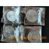 卷拆卷光641、642分幣,每枚50低價(jià)出售。500元以上包快遞。價(jià)格不議。 卷拆卷光641、642分幣,每枚50低價(jià)出售。500元以上包快遞。價(jià)格不議。